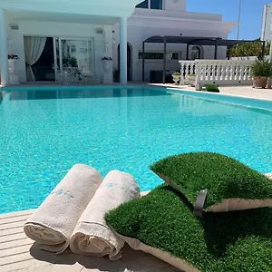 White House Luxury Hospitality Pensión Olbia